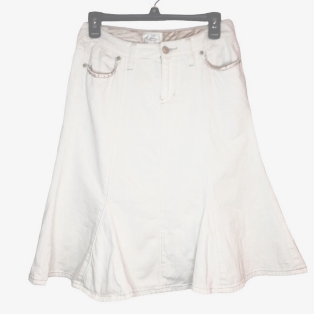 White House Black Market Blanc Collection Cotton Flare Skirt